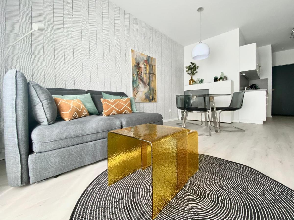 Modernes Apartment, Terrasse Und Garten Am Lilienthalpark Im Suedwesten Berlins Εξωτερικό φωτογραφία