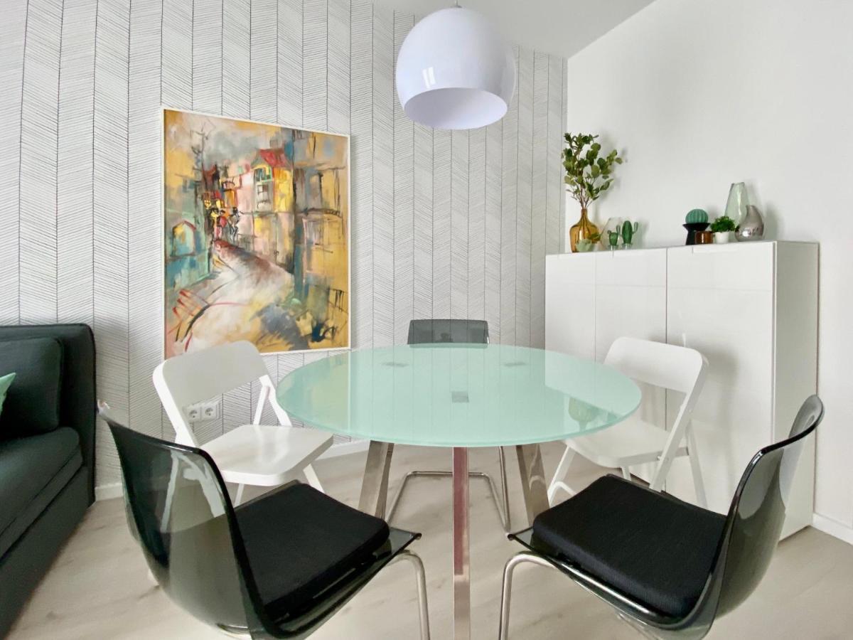 Modernes Apartment, Terrasse Und Garten Am Lilienthalpark Im Suedwesten Berlins Εξωτερικό φωτογραφία