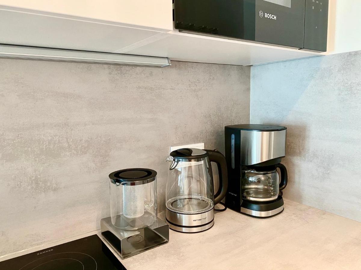 Modernes Apartment, Terrasse Und Garten Am Lilienthalpark Im Suedwesten Berlins Εξωτερικό φωτογραφία