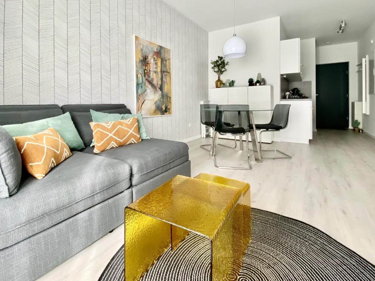Modernes Apartment, Terrasse Und Garten Am Lilienthalpark Im Suedwesten Berlins Εξωτερικό φωτογραφία