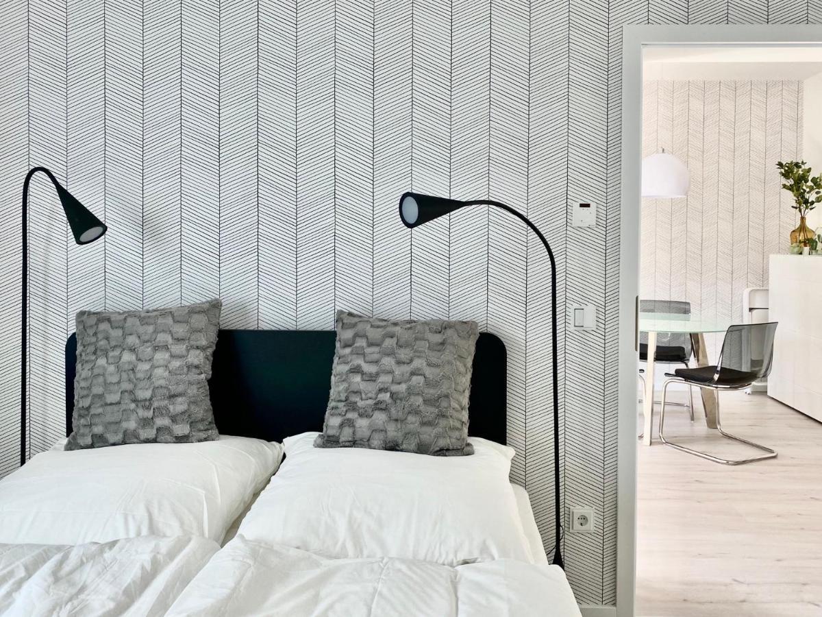 Modernes Apartment, Terrasse Und Garten Am Lilienthalpark Im Suedwesten Berlins Εξωτερικό φωτογραφία